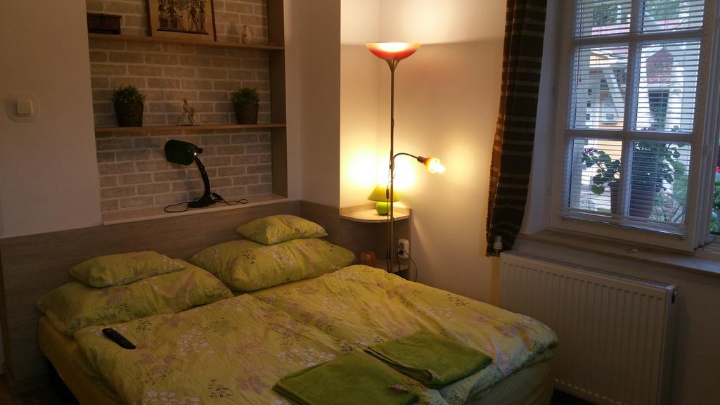 Apartment Patricia With Garden Budapest Exterior photo